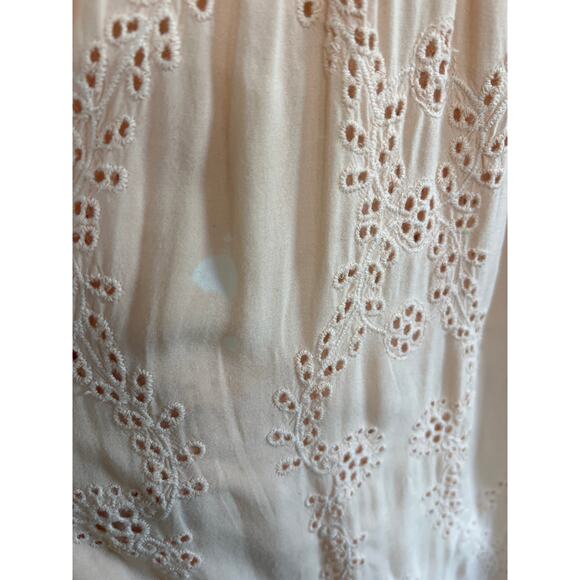Young Fabulous & Broke YFB size XS oversized eyelet dress or coverup - Picture 3 of 5